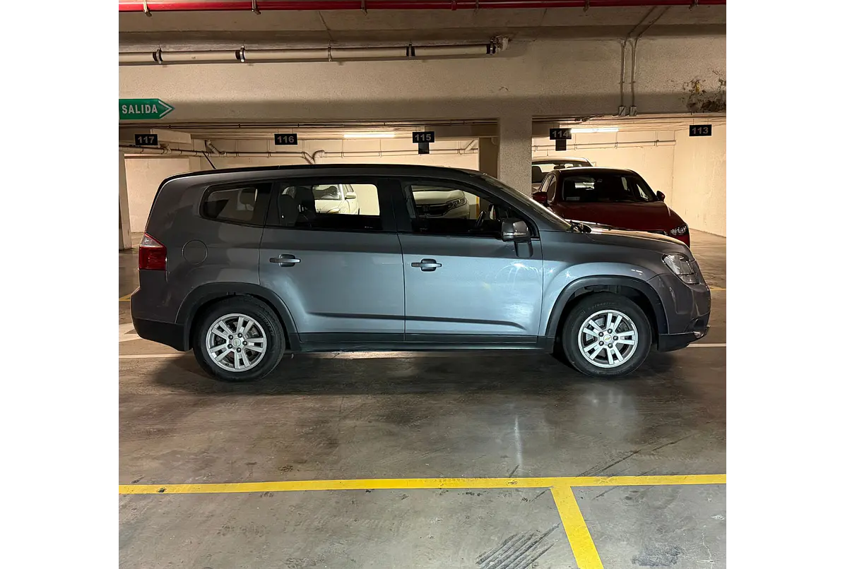CHEVROLET ORLANDO LT 2.4 2015