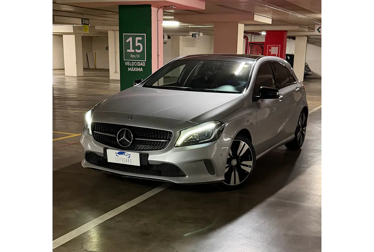 MERCEDES BENZ A200 D 2.0 2017