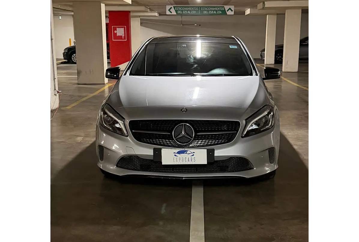 MERCEDES BENZ A200 D 2.0 2017