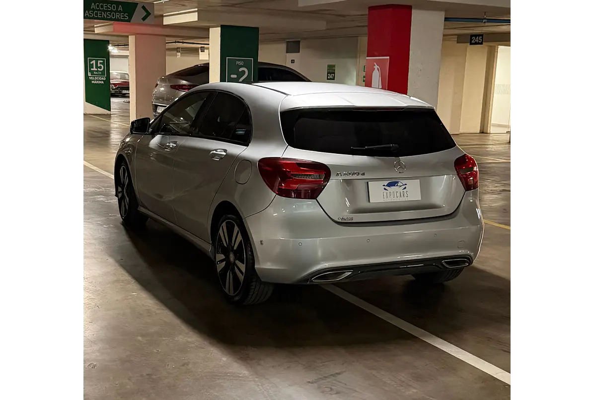 MERCEDES BENZ A200 D 2.0 2017