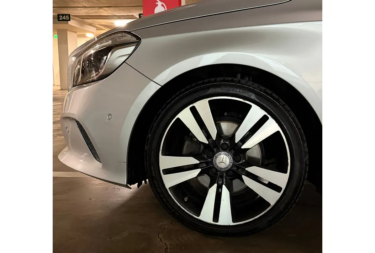 MERCEDES BENZ A200 D 2.0 2017