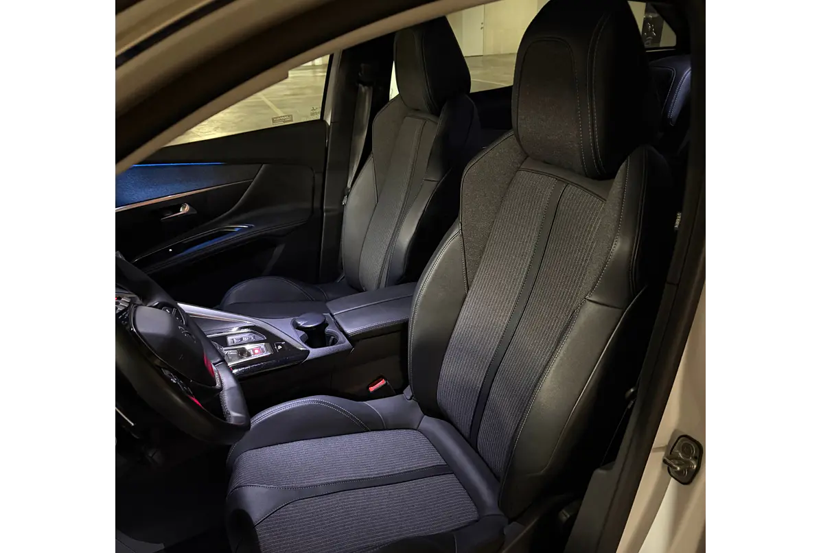 PEUGEOT 3008 BLUE HDI 130 EAT8 1.5 2022