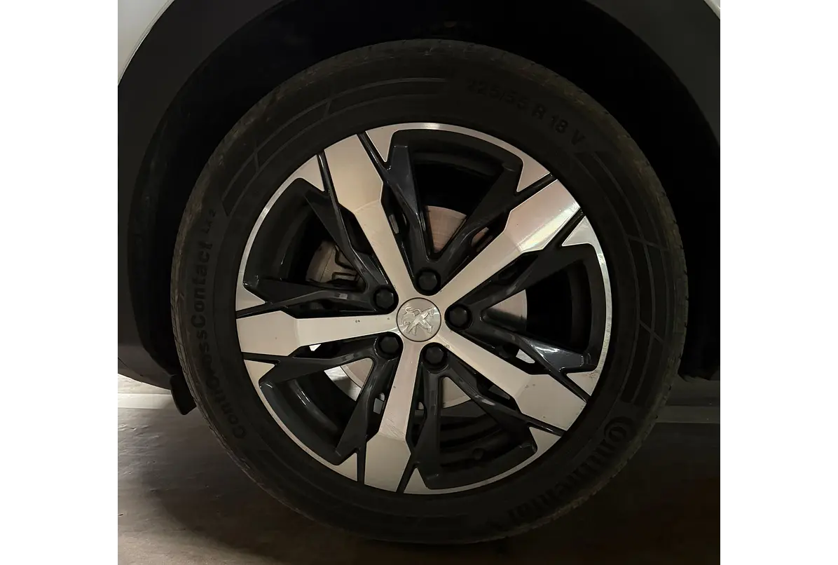 PEUGEOT 3008 BLUE HDI 130 EAT8 1.5 2022