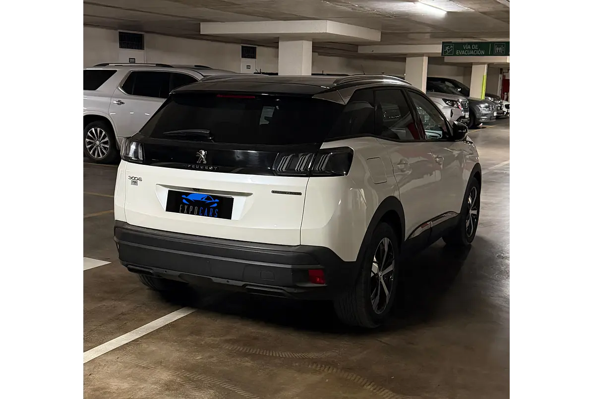 PEUGEOT 3008 BLUE HDI 130 EAT8 1.5 2022