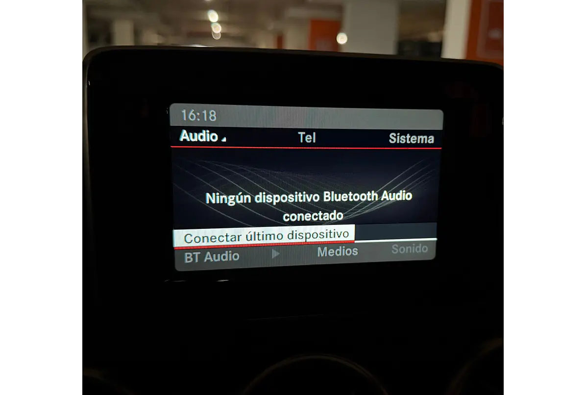 MERCEDES BENZ A200 BLUEEFFICIENCY 1.6 2016