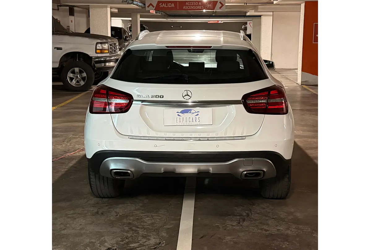 MERCEDES BENZ GLA 200 1.6 2019