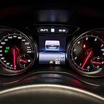 MERCEDES BENZ GLA 200 1.6 2019