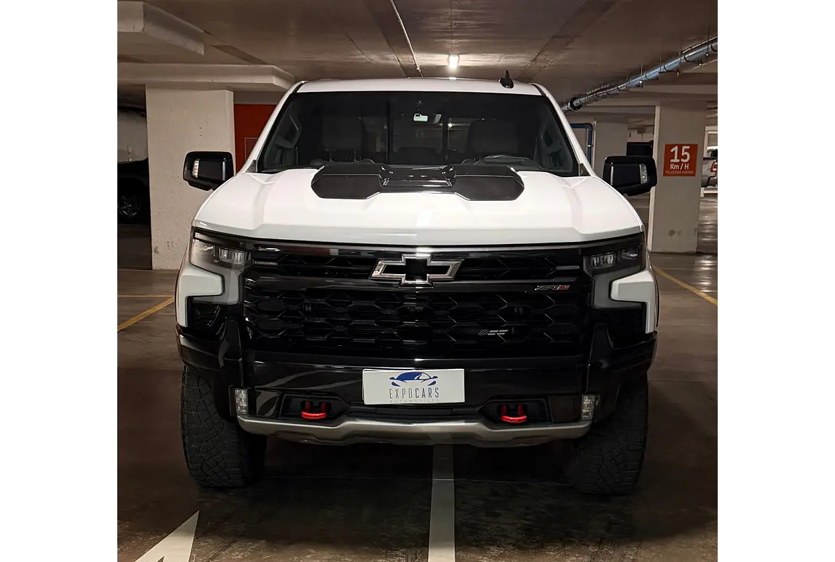 CHEVROLET SILVERADO ZR2 4X4 6.2 