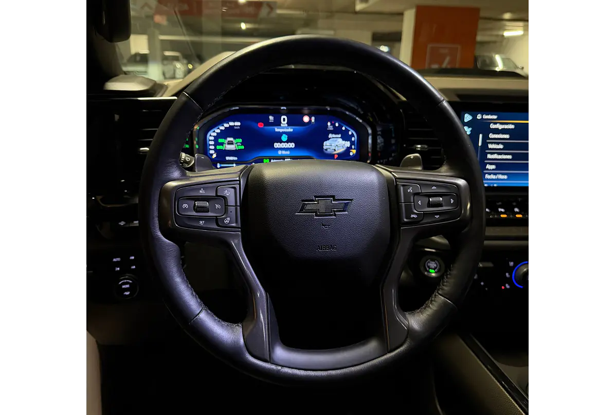CHEVROLET SILVERADO ZR2 4X4 6.2 