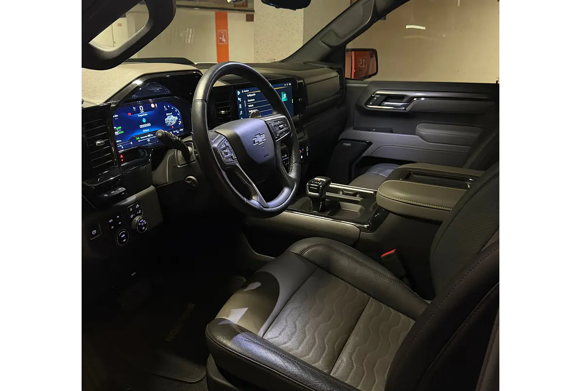 CHEVROLET SILVERADO ZR2 4X4 6.2 