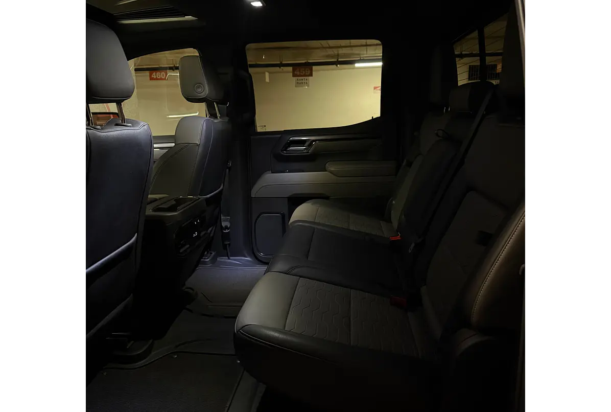 CHEVROLET SILVERADO ZR2 4X4 6.2 