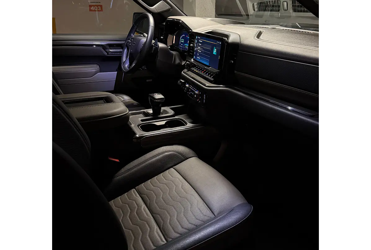CHEVROLET SILVERADO ZR2 4X4 6.2 