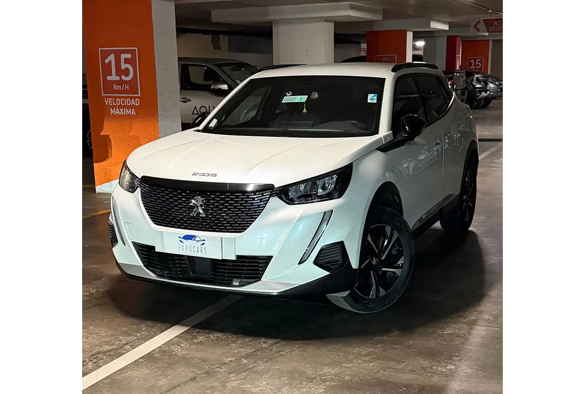 PEUGEOT 2008 ALLURE BLUEHDI 1.5 2023