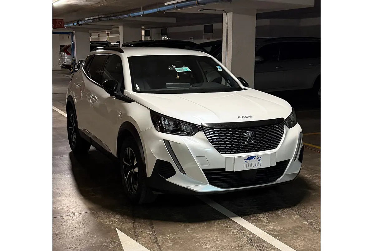 PEUGEOT 2008 ALLURE BLUEHDI 1.5 2023