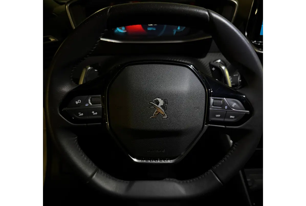 PEUGEOT 2008 ALLURE BLUEHDI 1.5 2023