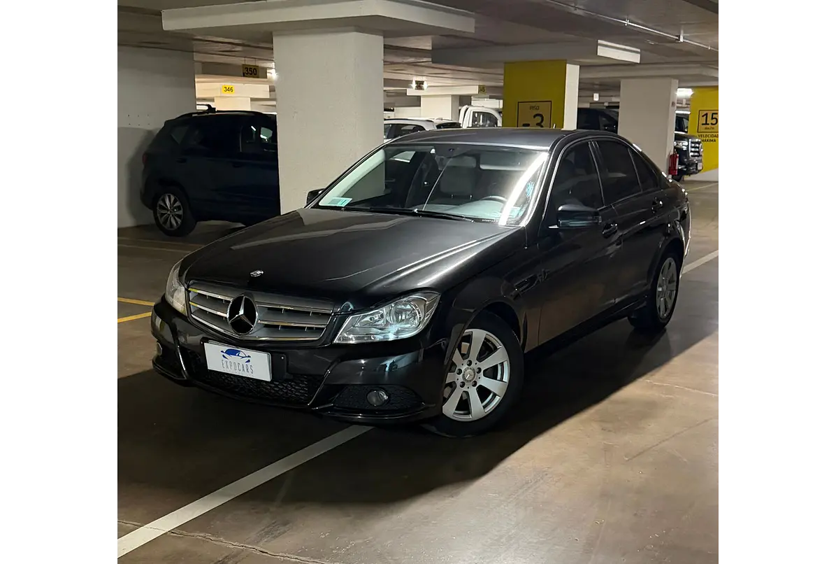 MERCEDES BENZ C180 CGI BLUE EFFICIENCY 1.8 2012