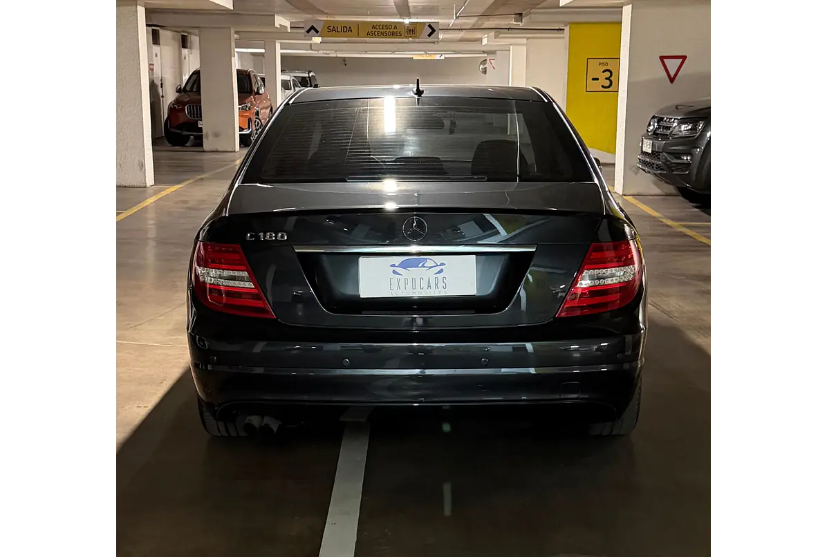 MERCEDES BENZ C180 CGI BLUE EFFICIENCY 1.8 2012
