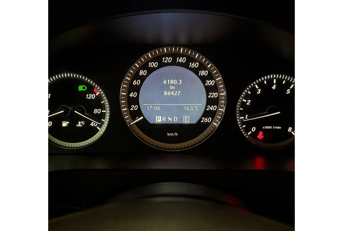 MERCEDES BENZ C180 CGI BLUE EFFICIENCY 1.8 2011