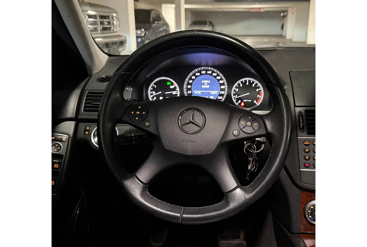 MERCEDES BENZ C180 CGI BLUE EFFICIENCY 1.8 2011