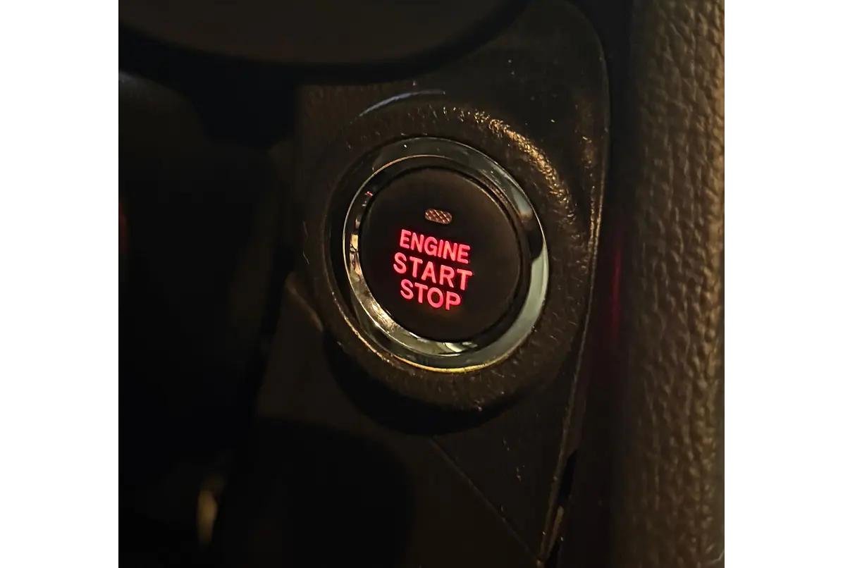  SUBARU XV LTD AWD CVT 2.0I 2016