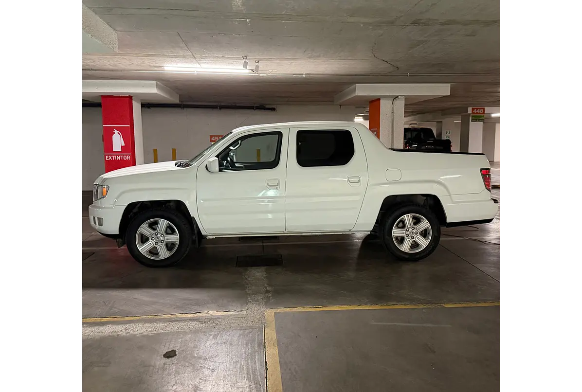 HONDA  NEW RIDGELINE RTL 4X4 3.5 2014