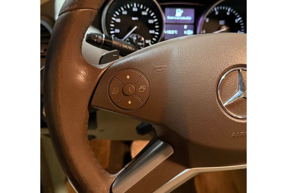 MERCEDES BENZ ML350 4X4 3.5 AUT
