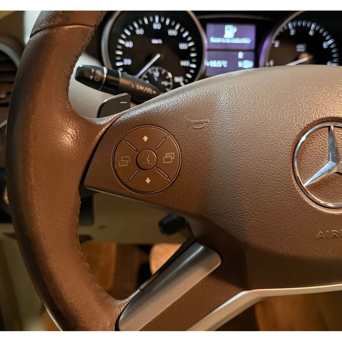 Mercedes-Benz Ml350 — foto 26 de 40