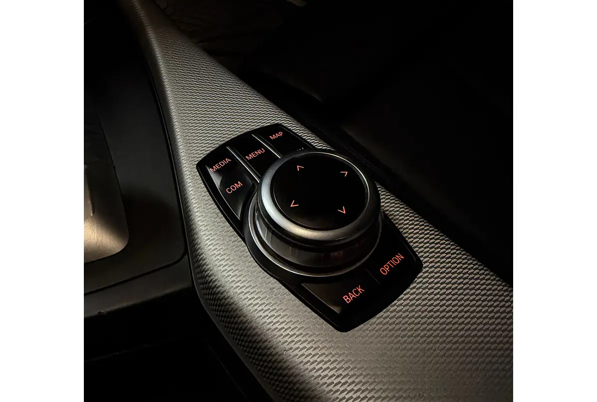 BMW 118I Hb — foto 39 de 40