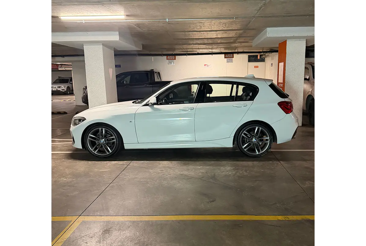 BMW 118I Hb — foto 15 de 40