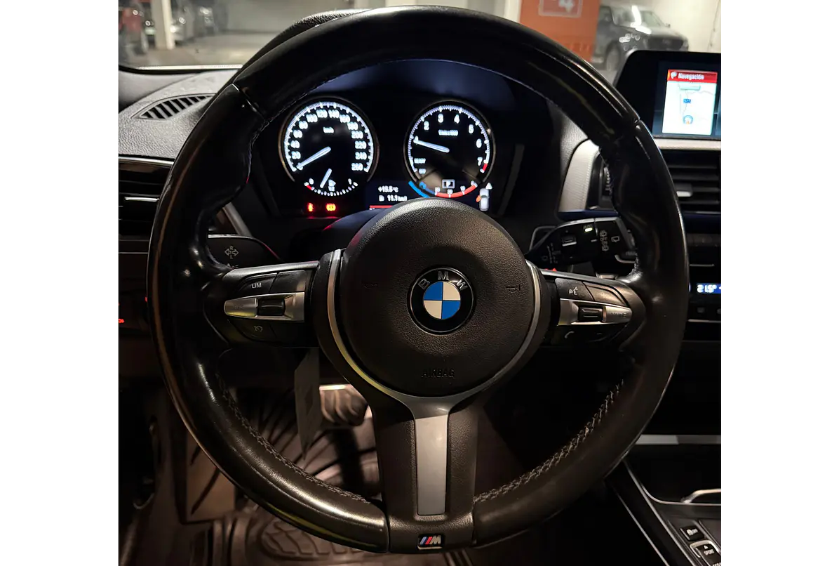 BMW 118I Hb — foto 21 de 40