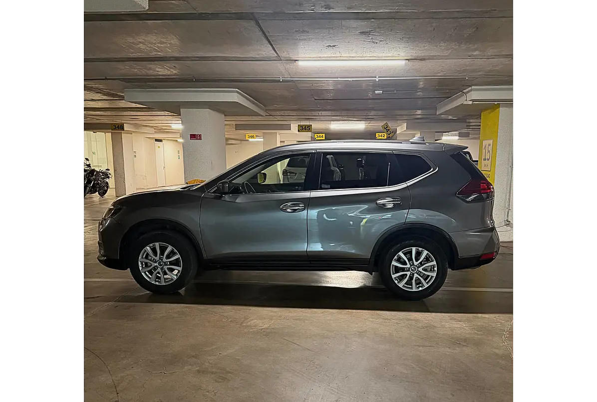 Nissan X Trail T32 — foto 15 de 40