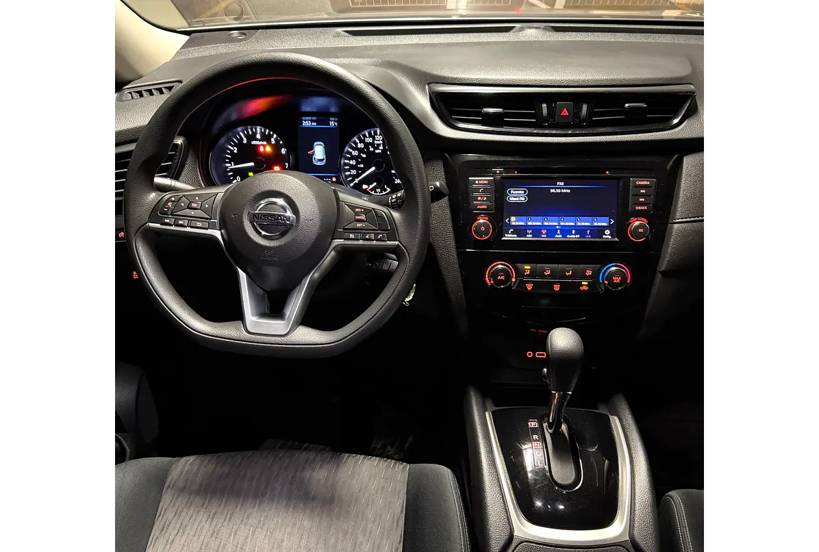 Nissan X Trail T32 — foto 21 de 40