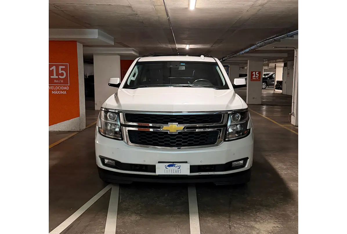 Chevrolet Tahoe — foto 3 de 40