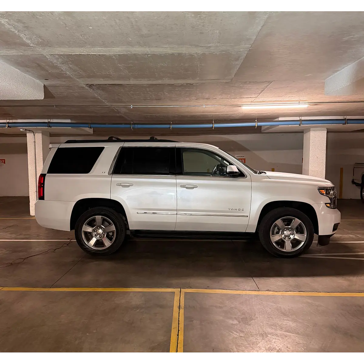 Chevrolet Tahoe — foto 14 de 40