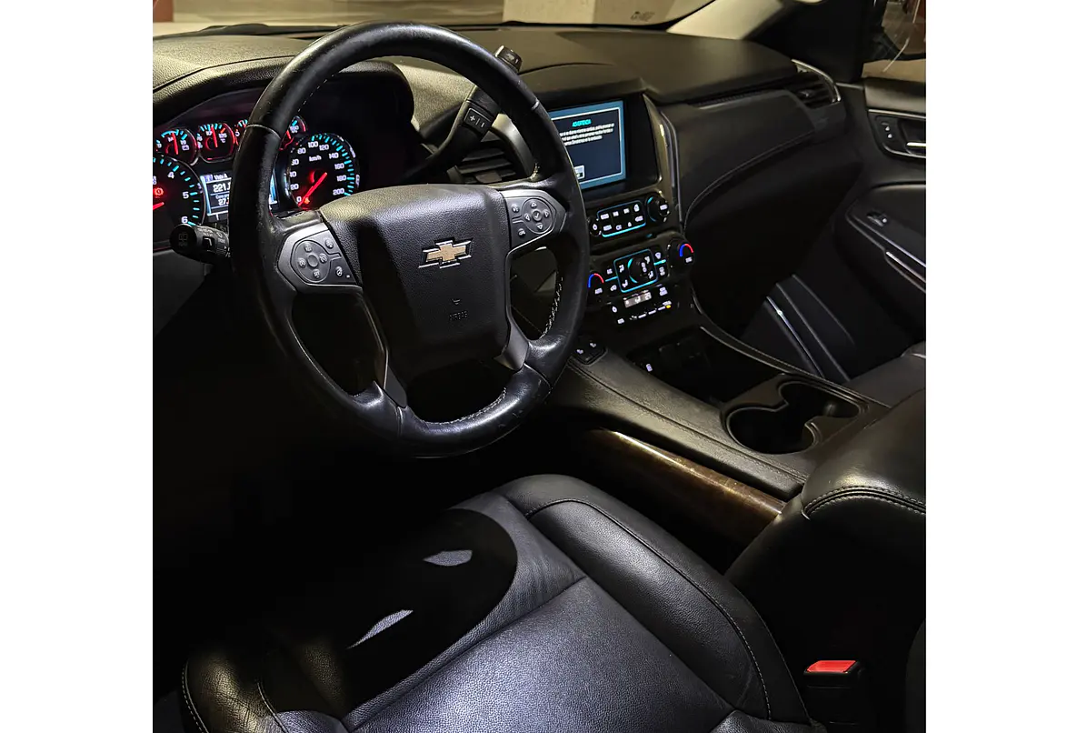 Chevrolet Tahoe — foto 19 de 40