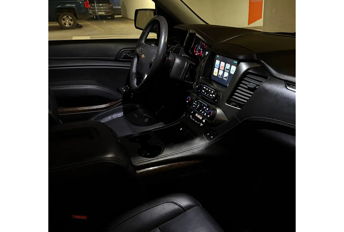 Chevrolet Tahoe — foto 21 de 40