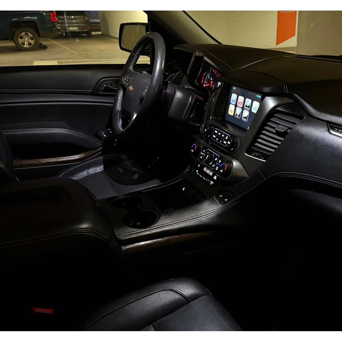 Chevrolet Tahoe — foto 22 de 40