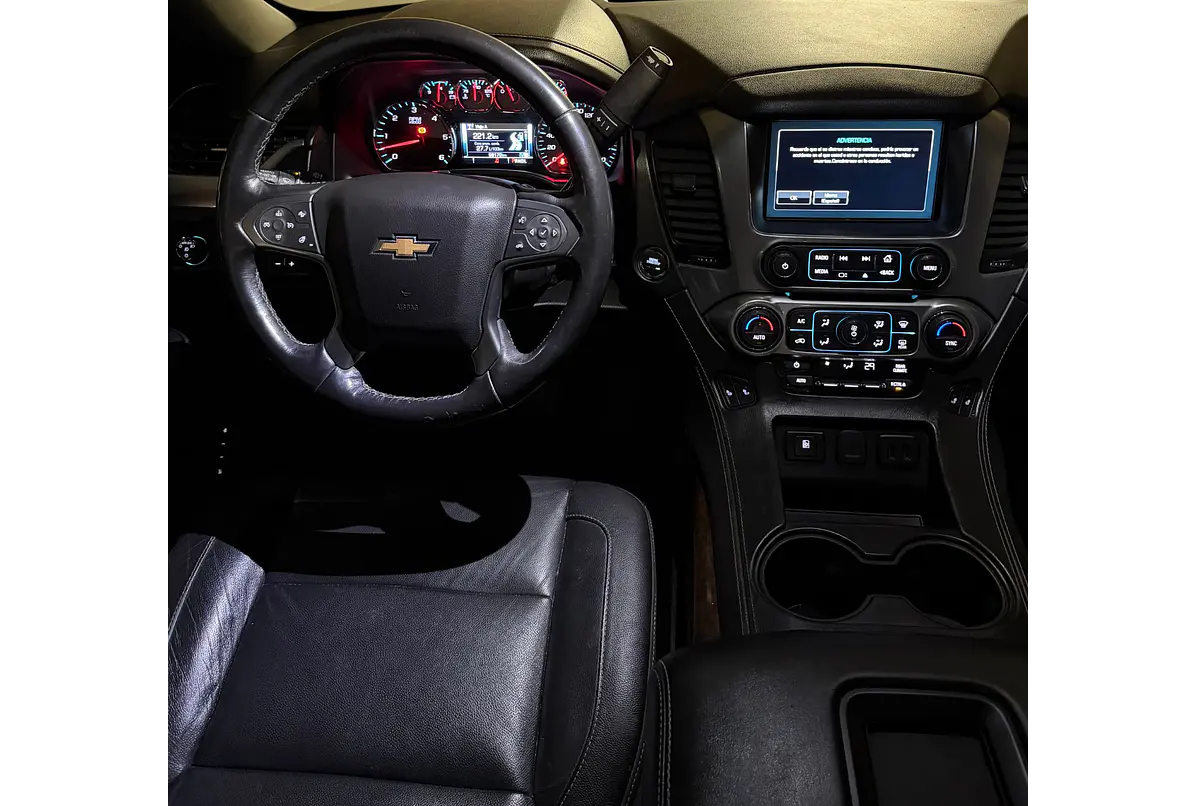 Chevrolet Tahoe — foto 29 de 40