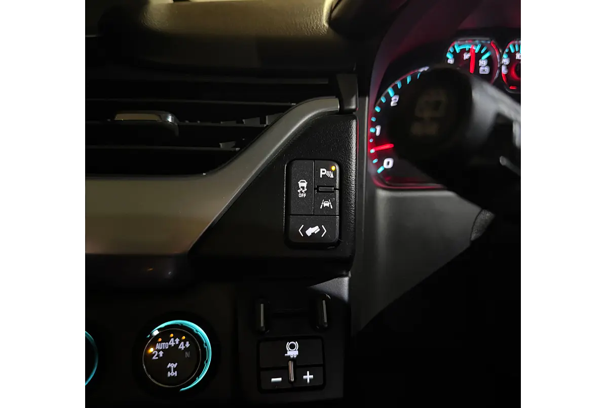 CHEVROLET TAHOE 4X4 5.3 2019