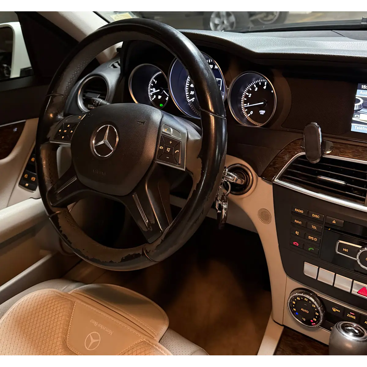 Mercedes-Benz C180 — foto 24 de 40