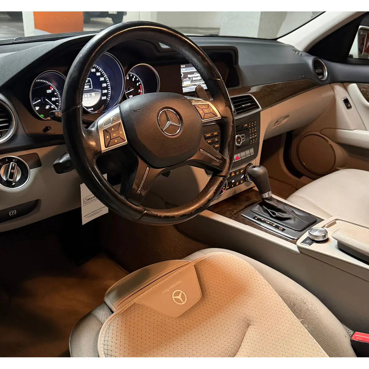 Mercedes-Benz C180 — foto 20 de 40