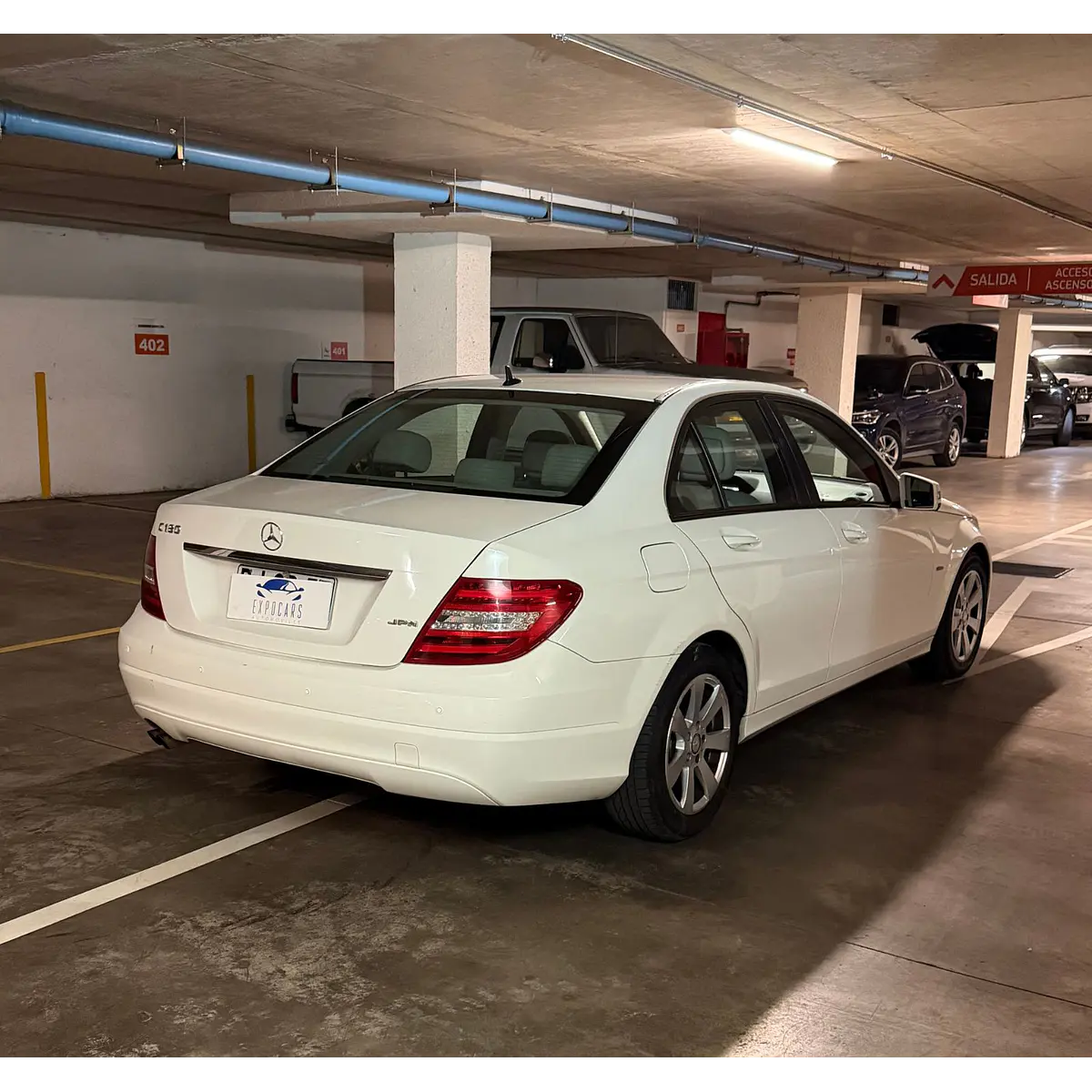 Mercedes-Benz C180 — foto 8 de 40