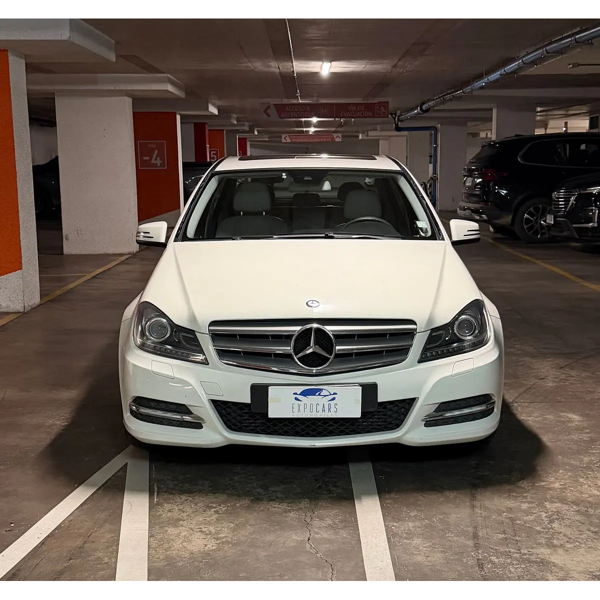 Mercedes-Benz C180 — foto 4 de 40