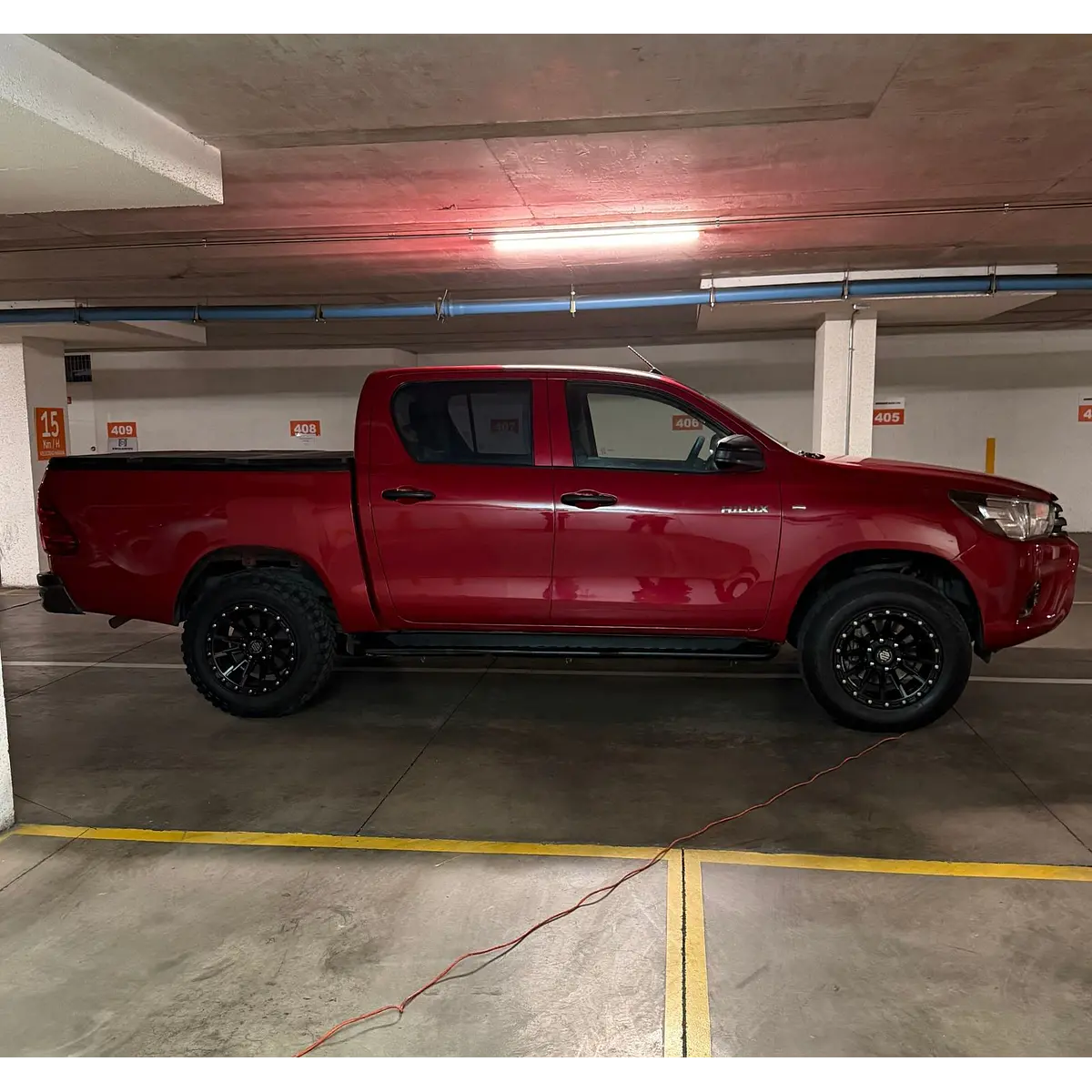 Toyota Hilux Pickup 4P — foto 12 de 40