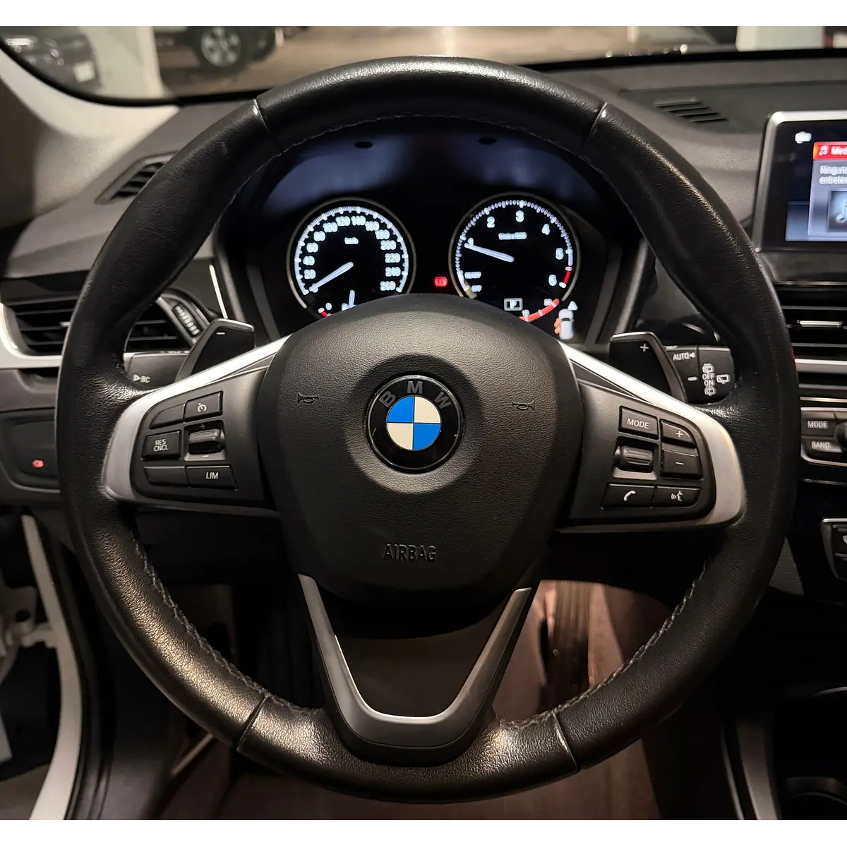 BMW X1 — foto 24 de 40