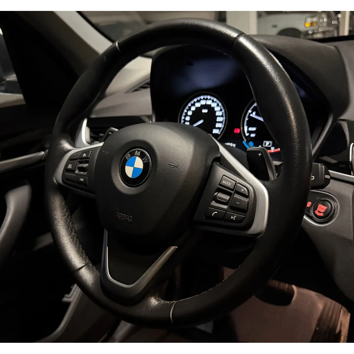 BMW X1 — foto 26 de 40