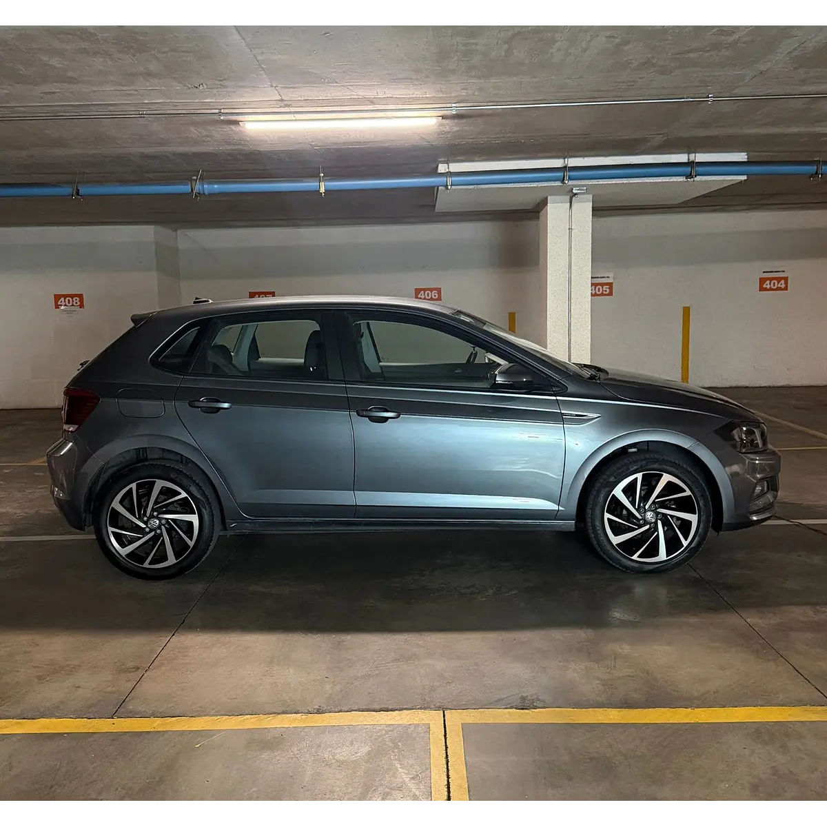 Volkswagen Polo Highline Hb — foto 14 de 40