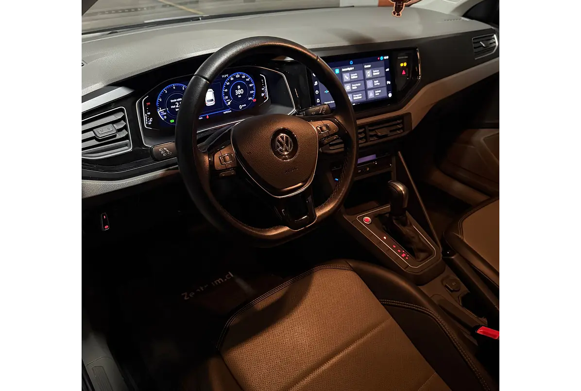 VOLKSWAGEN POLO HIGHLINE HB 1.6 2022