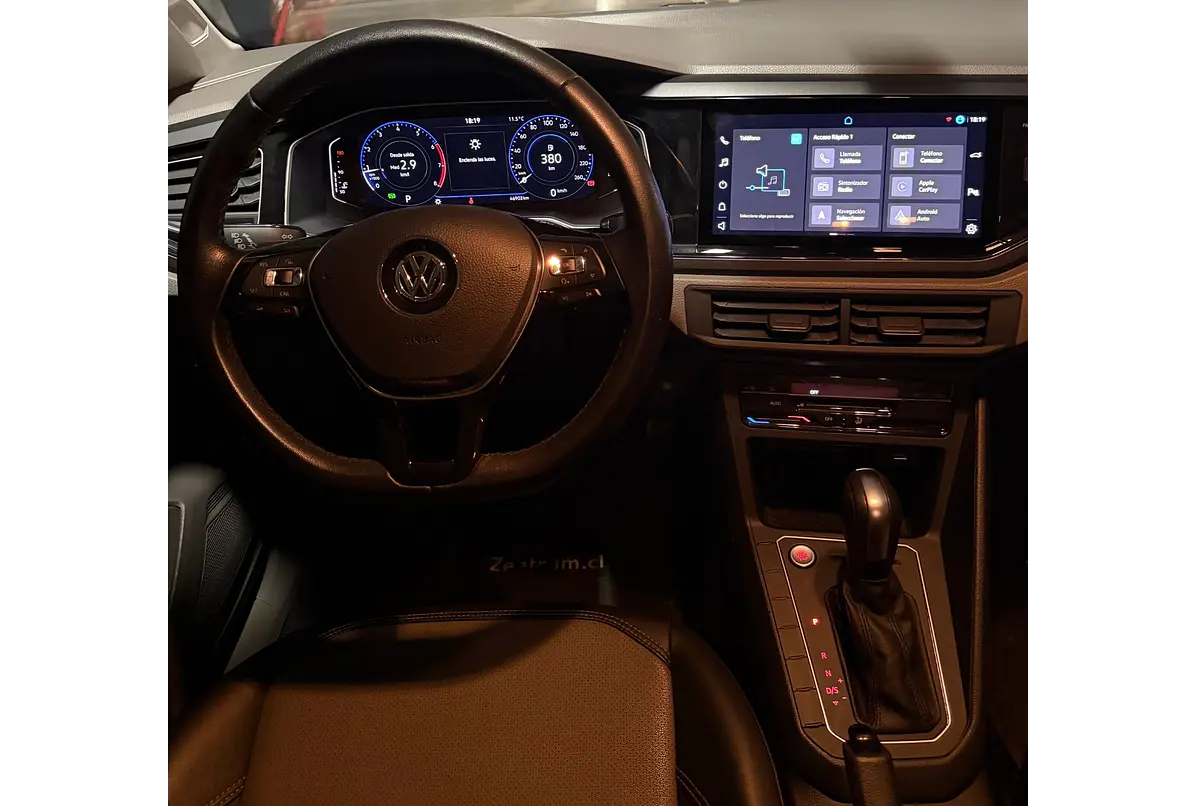 VOLKSWAGEN POLO HIGHLINE HB 1.6 2022