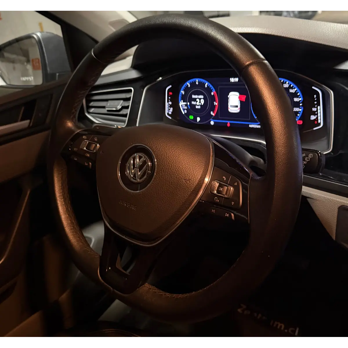 Volkswagen Polo Highline Hb — foto 32 de 40